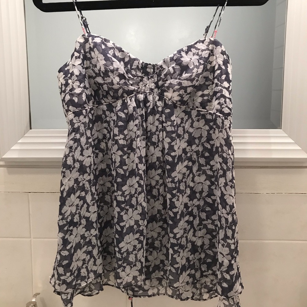 Floral Sky blue and white flowy tank top.